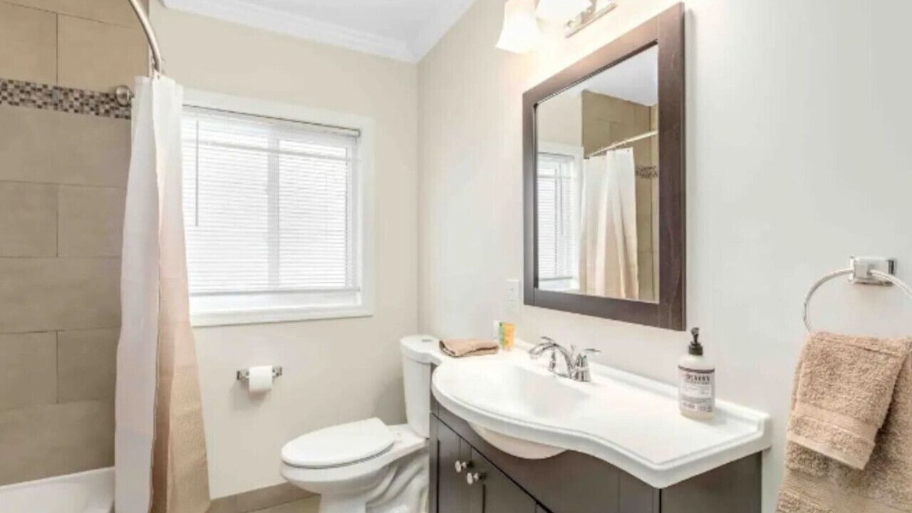 Photo of Bathroom in Grosse Pointe