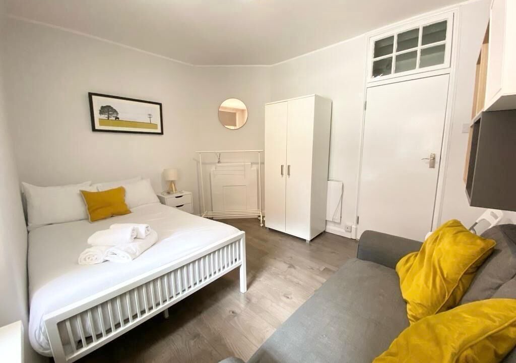 Photo of Bedroom in St. Pancras and Somers Town