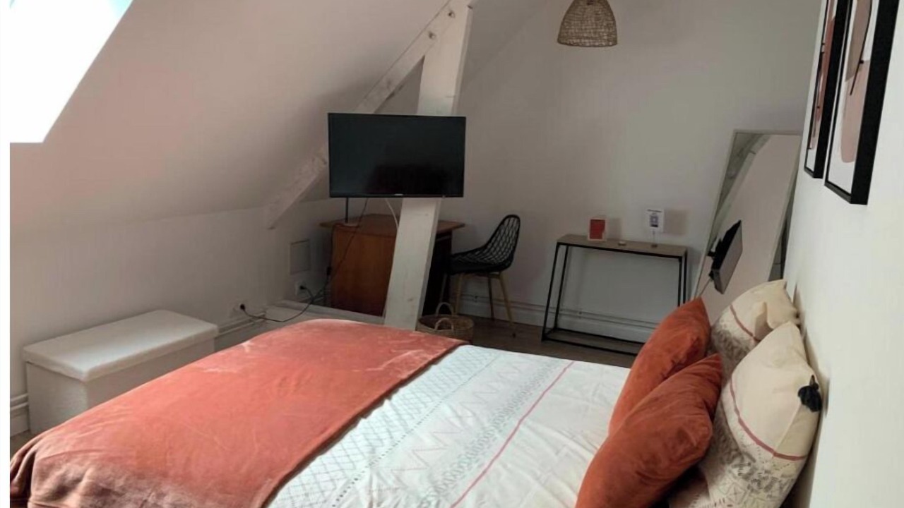 Photo of Bedroom in Margon