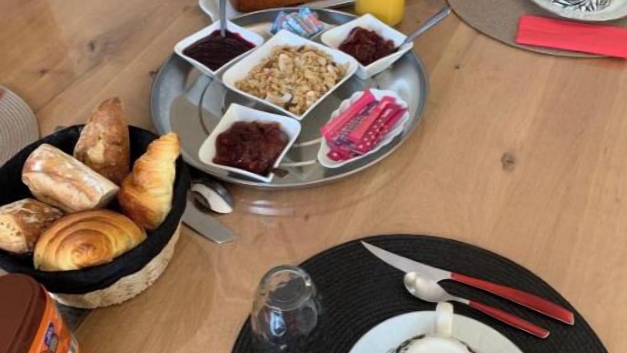 Photo of Others in Margon