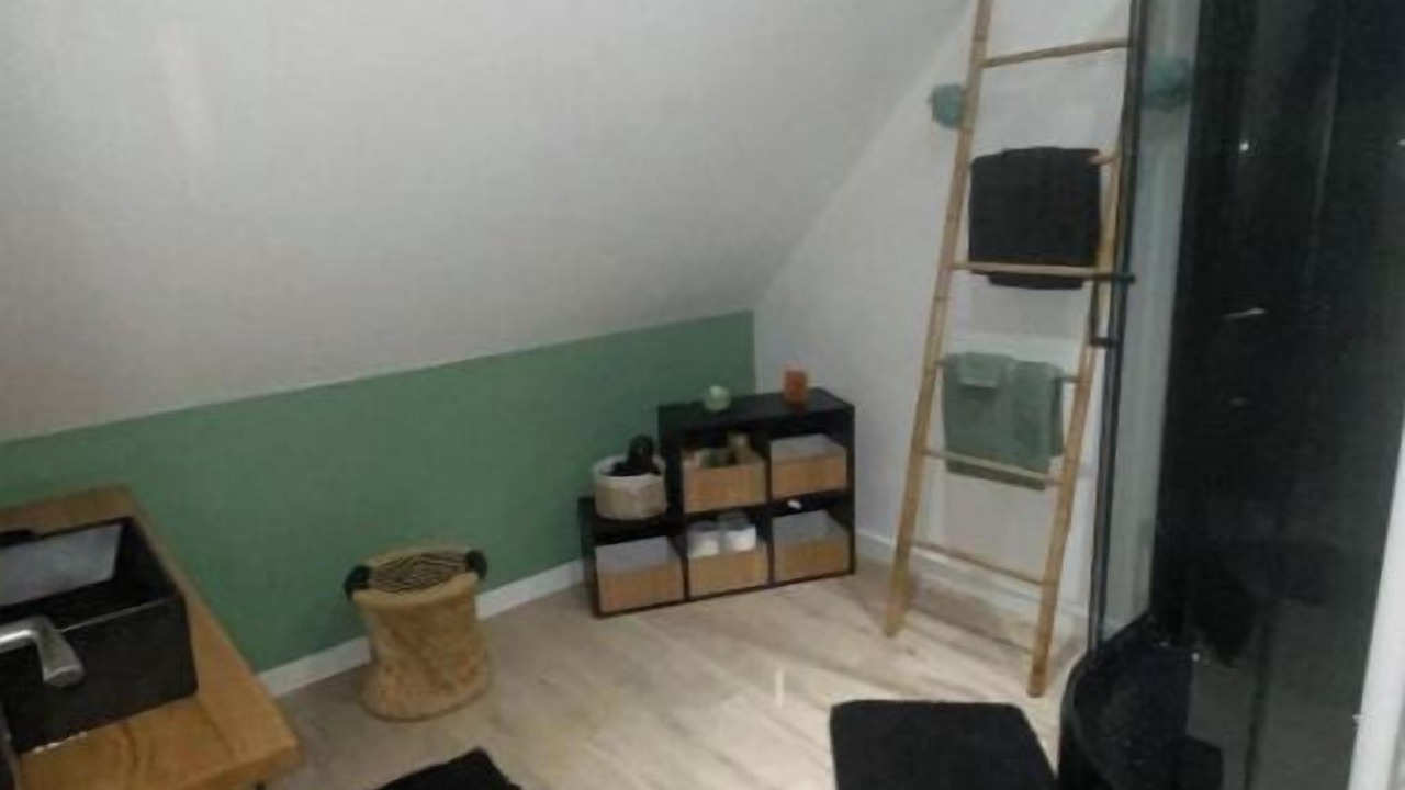 Photo of Others in Margon