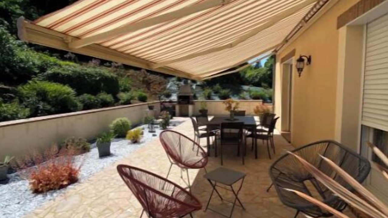 Photo of Outdoor in Margon