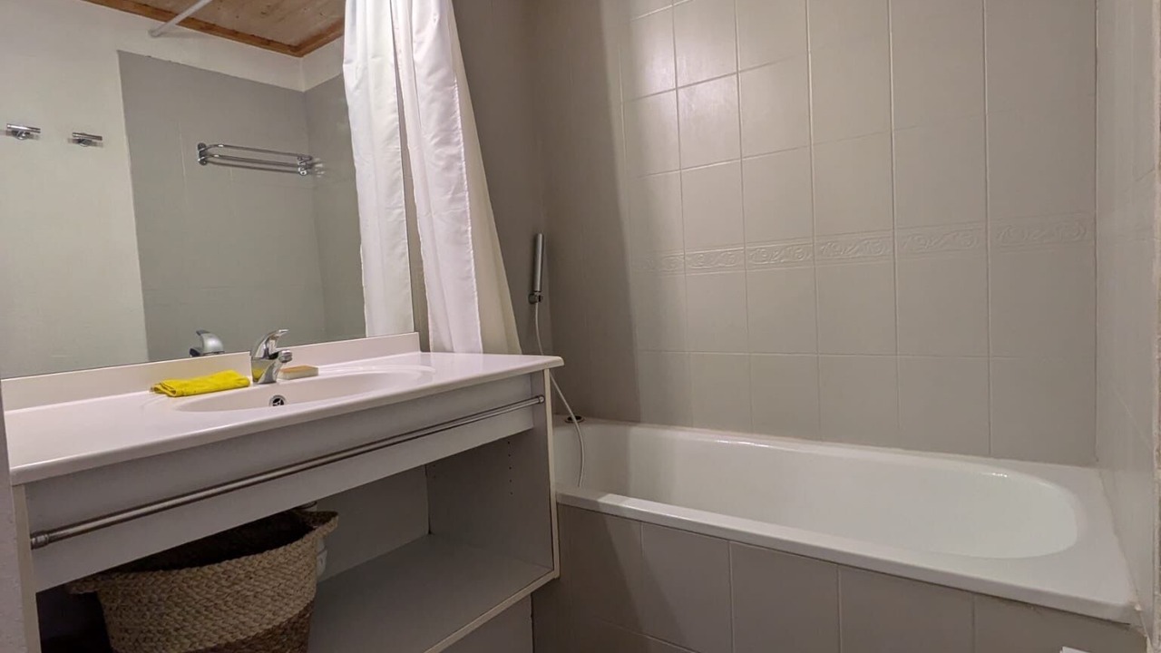 Photo of Bathroom in Blendecques