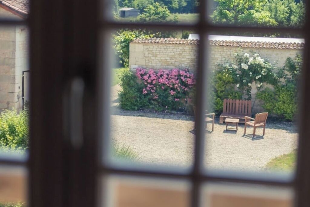 Photo of Others in Saires