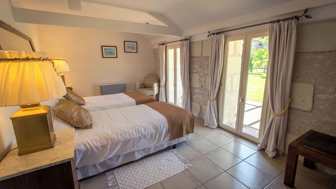 Photo of Bedroom in Saires