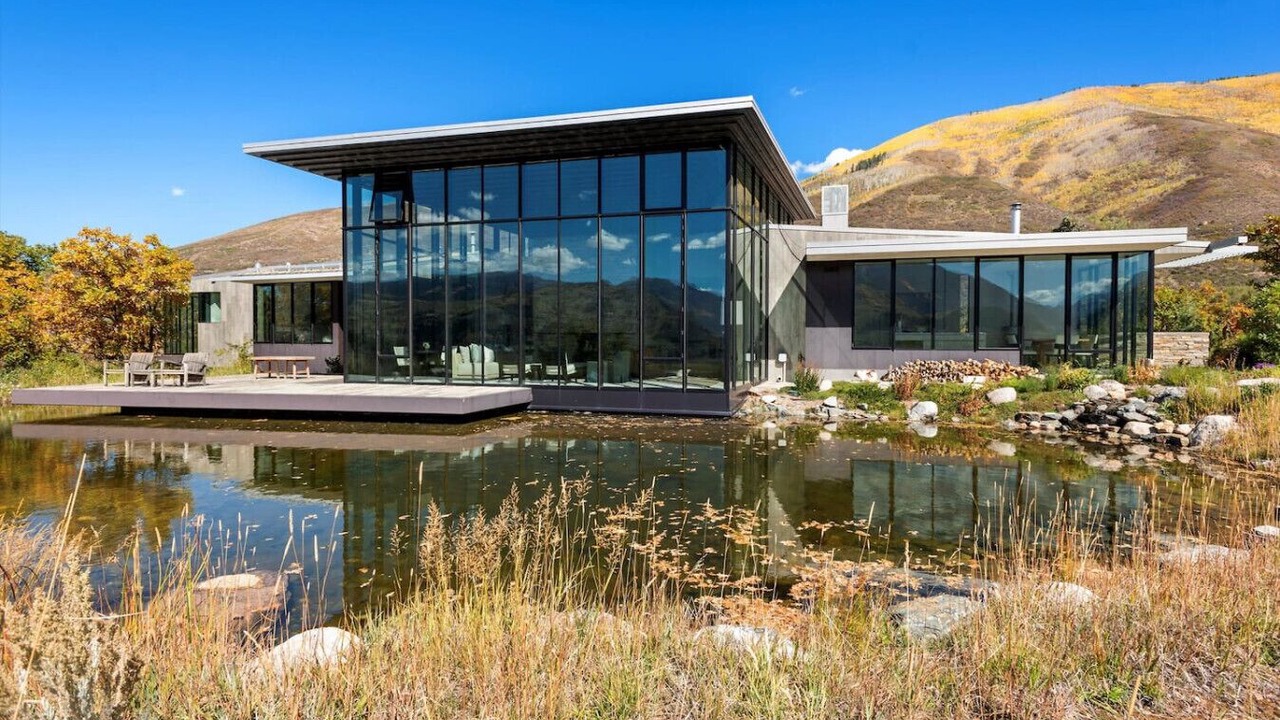 Photo of Outdoor in Red Mountain