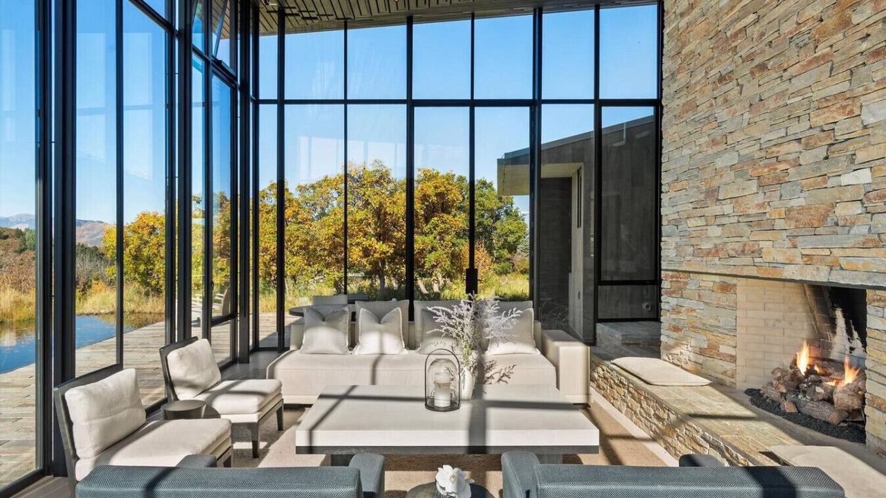 Photo of Bedroom in Red Mountain