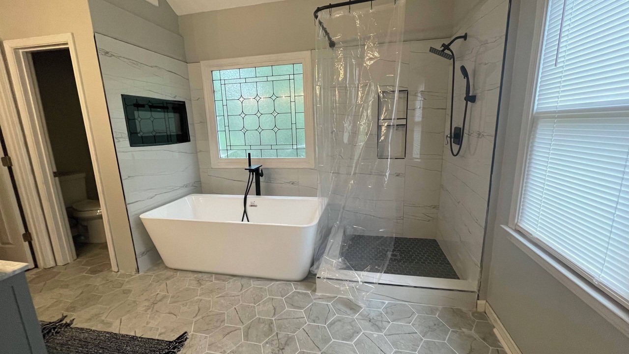 Photo of Bathroom in Suwanee