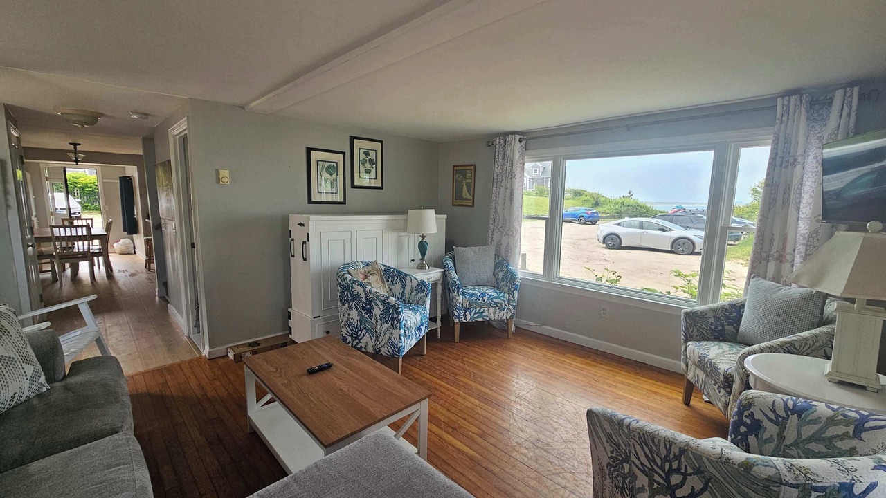 Photo of Livingroom in Block Island