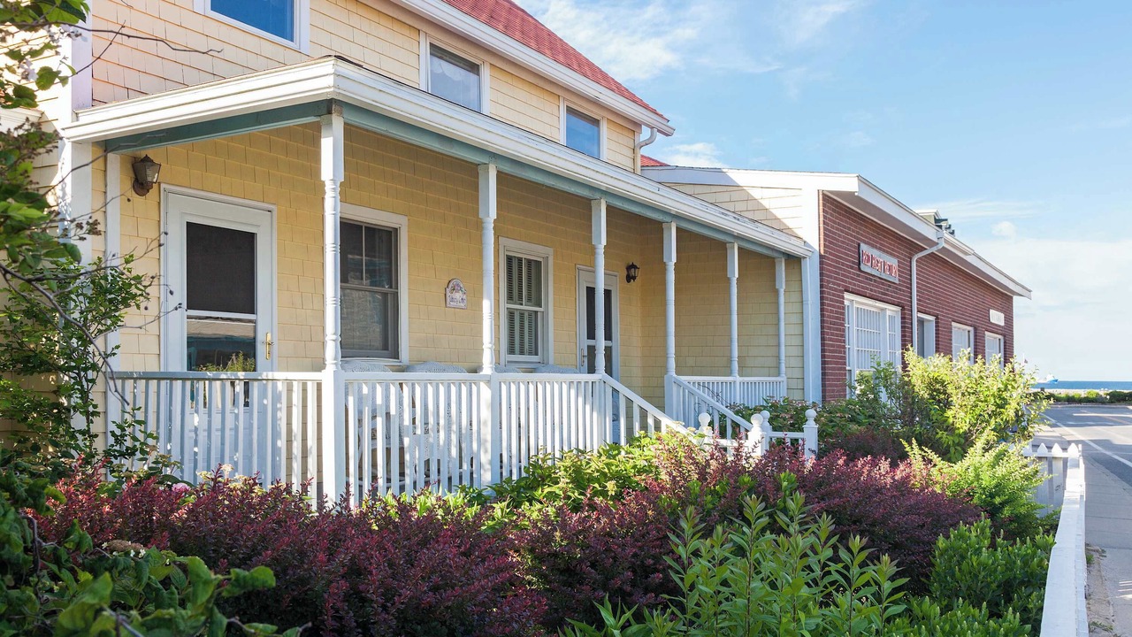 Photo of Others in Block Island