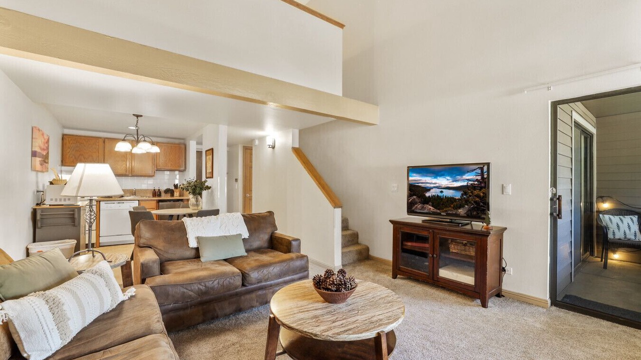 Photo of Livingroom in South Lake Tahoe