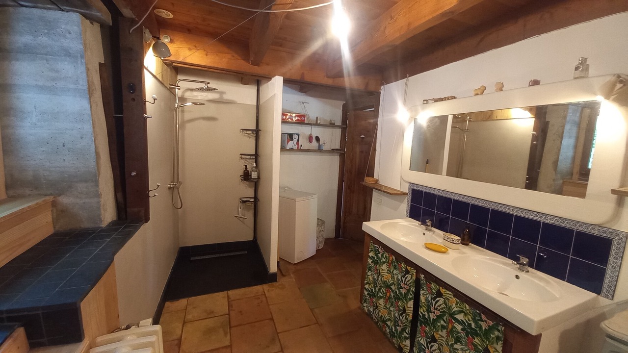 Photo of Bathroom in Germs-sur-l'Oussouet