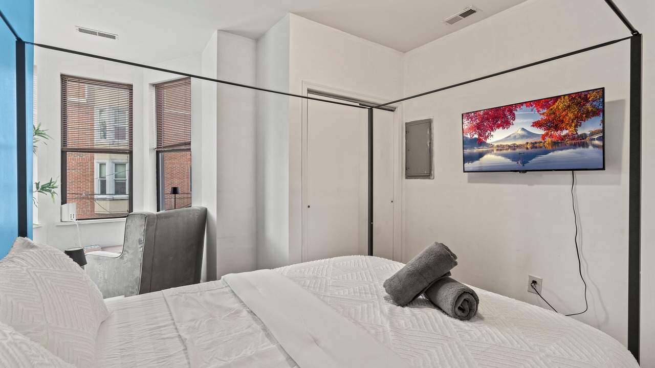 Photo of Bedroom in Fairmount