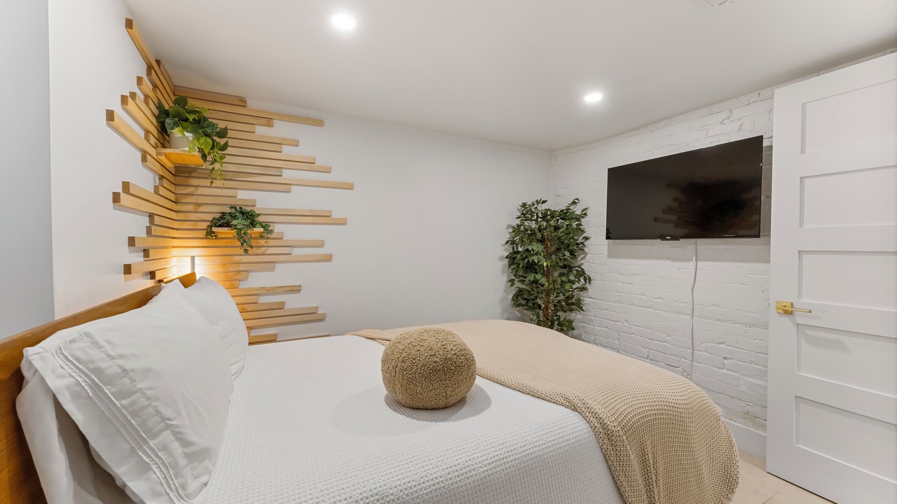 Photo of Bedroom in H Street Corridor