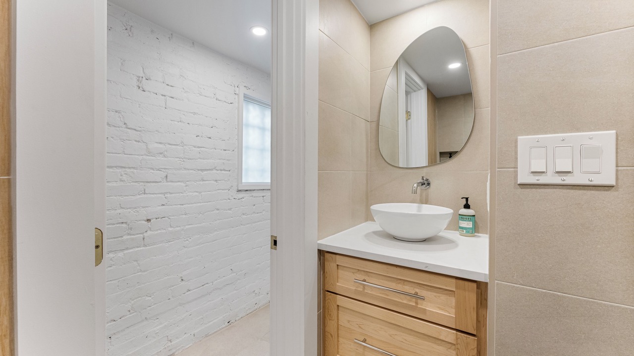 Photo of Bathroom in H Street Corridor