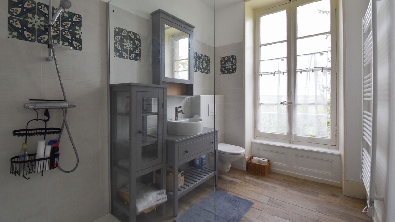Photo of Bathroom in Flavin