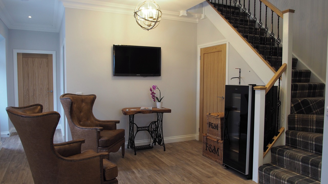 Photo of Others in Mauchline