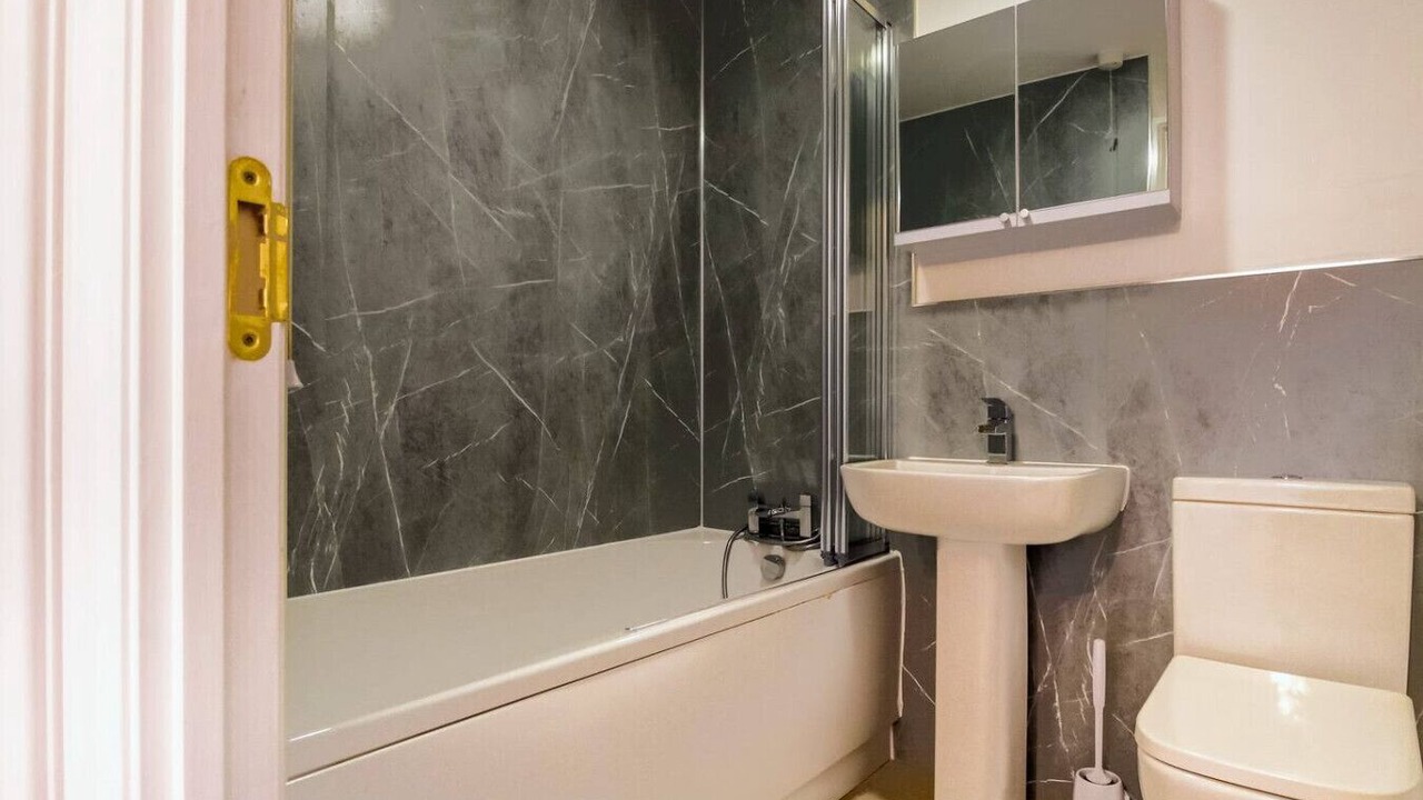 Photo of Bathroom in Milton Malsor