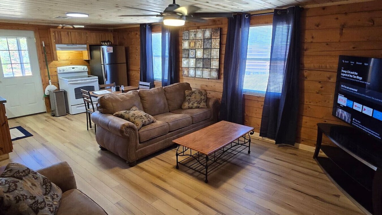 Photo of Livingroom in Sulphur