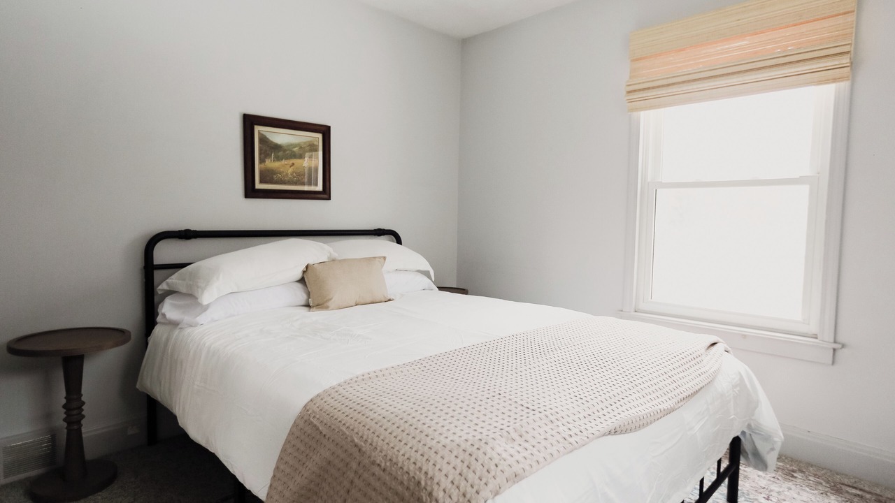 Photo of Bedroom in Drayton Plains