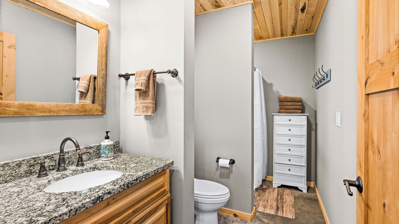Photo of Bathroom in Duluth