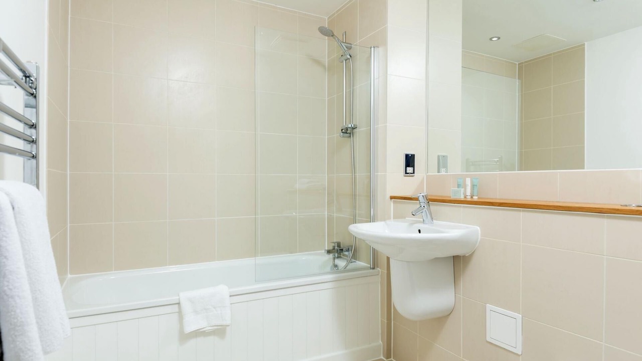 Photo of Bathroom in South Bank