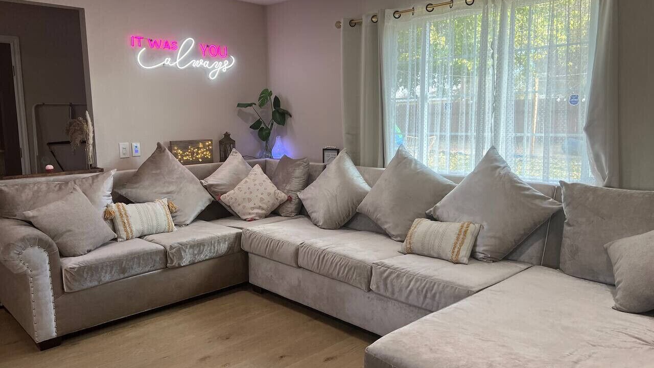 Photo of Livingroom in Victorville