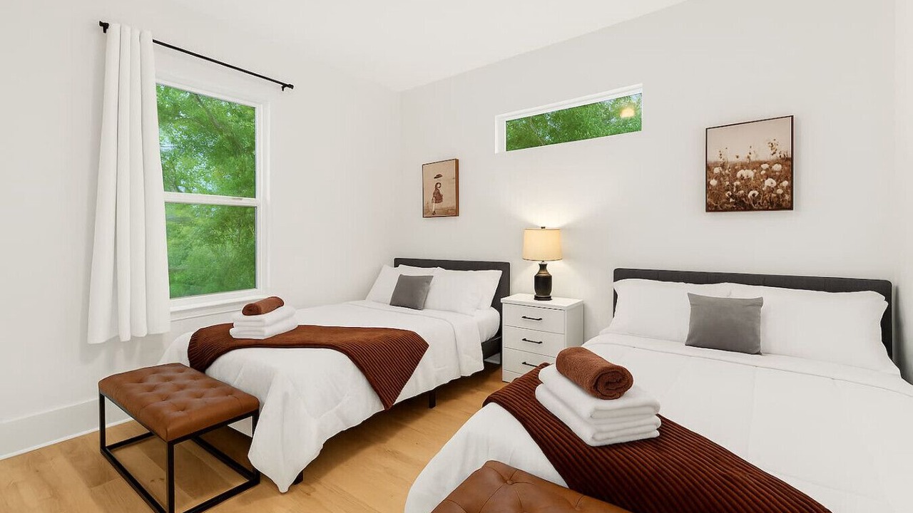 Photo of Bedroom in Midtown