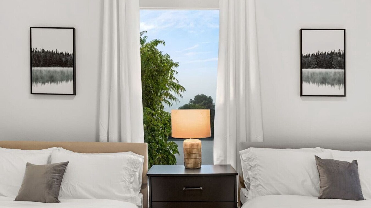 Photo of Bedroom in Midtown