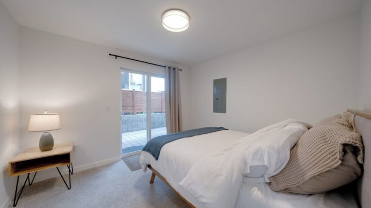 Photo of Bedroom in Fairmount Park