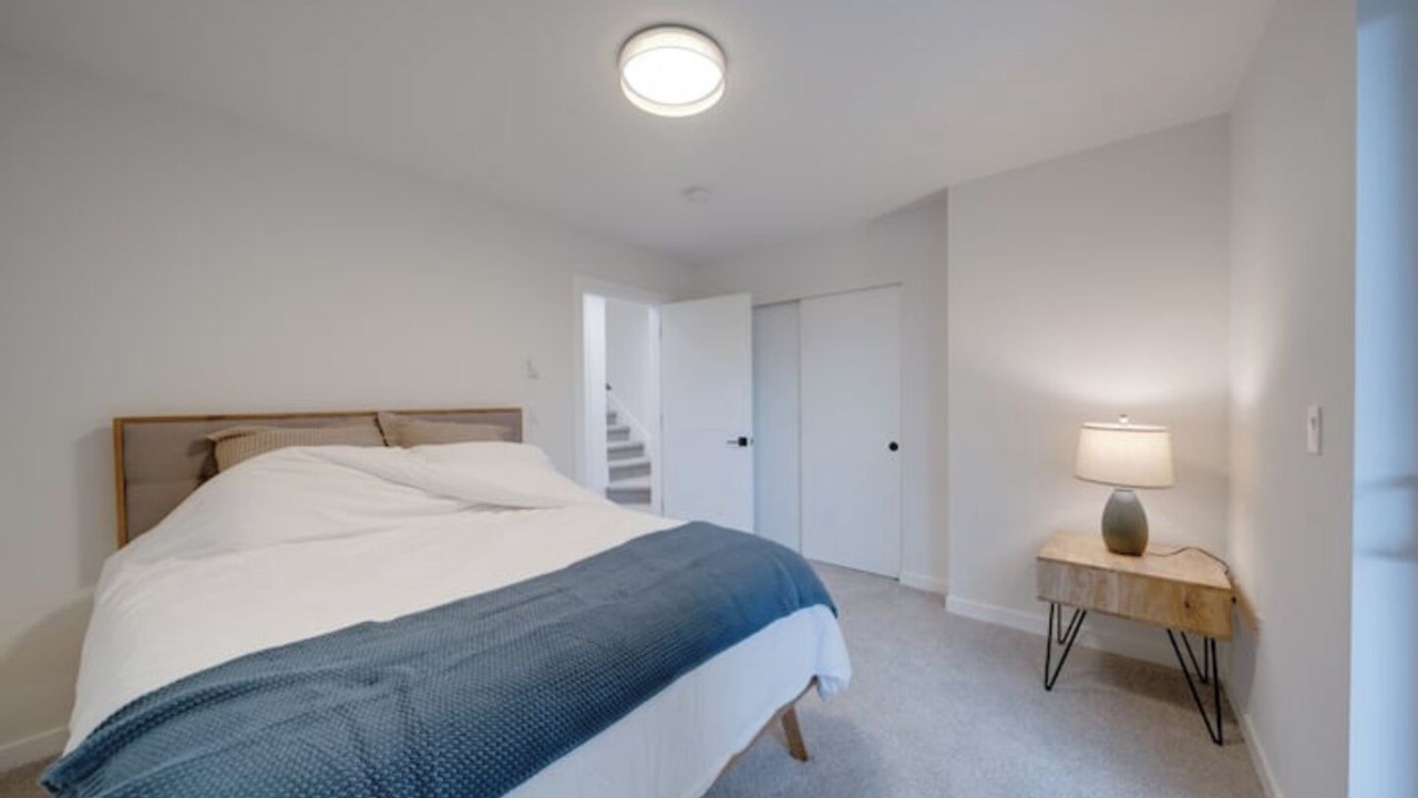 Photo of Bedroom in Fairmount Park