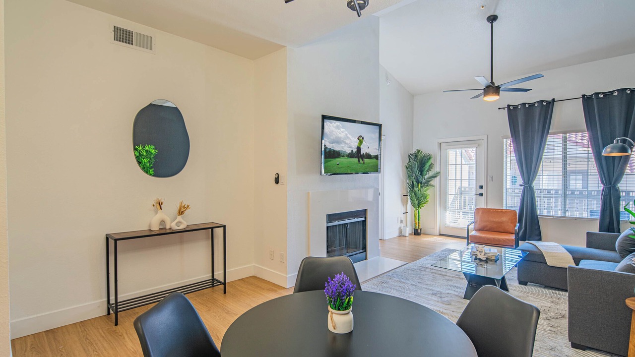 Photo of Livingroom in North Scottsdale
