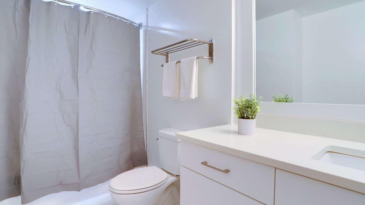 Photo of Bathroom in Crystal City