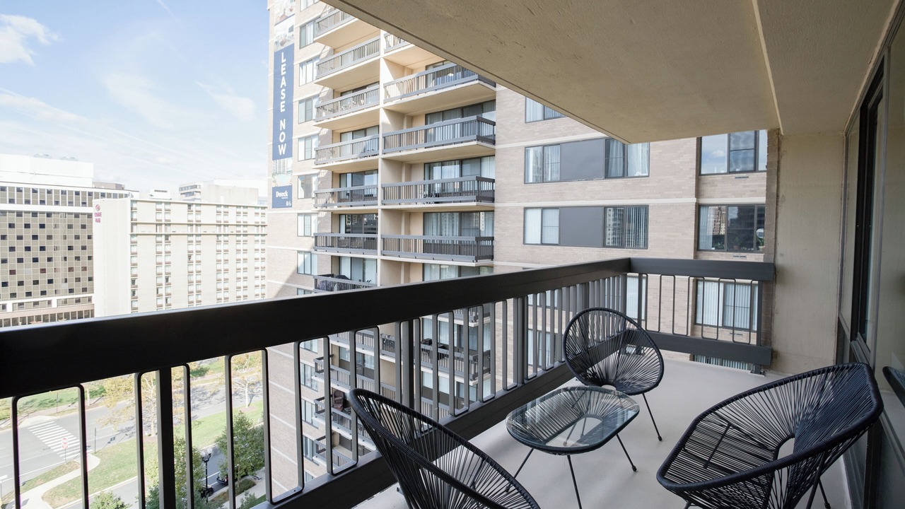 Photo of Patio Balcony in Crystal City