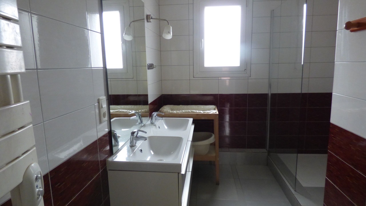 Photo of Bathroom in Bar-les-Buzancy