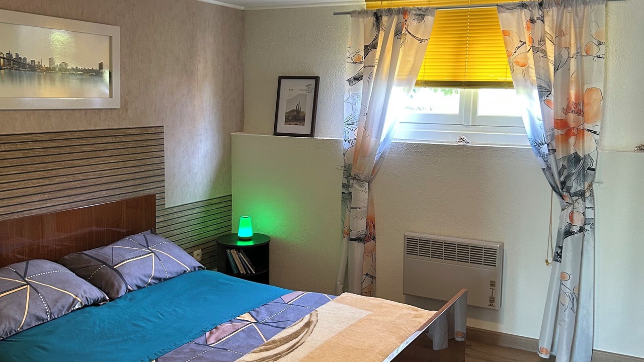 Photo of Bedroom in Villefranche-de-Rouergue