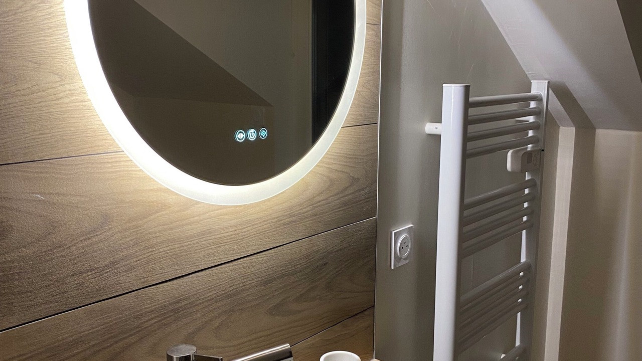 Photo of Bathroom in Dernier Sou