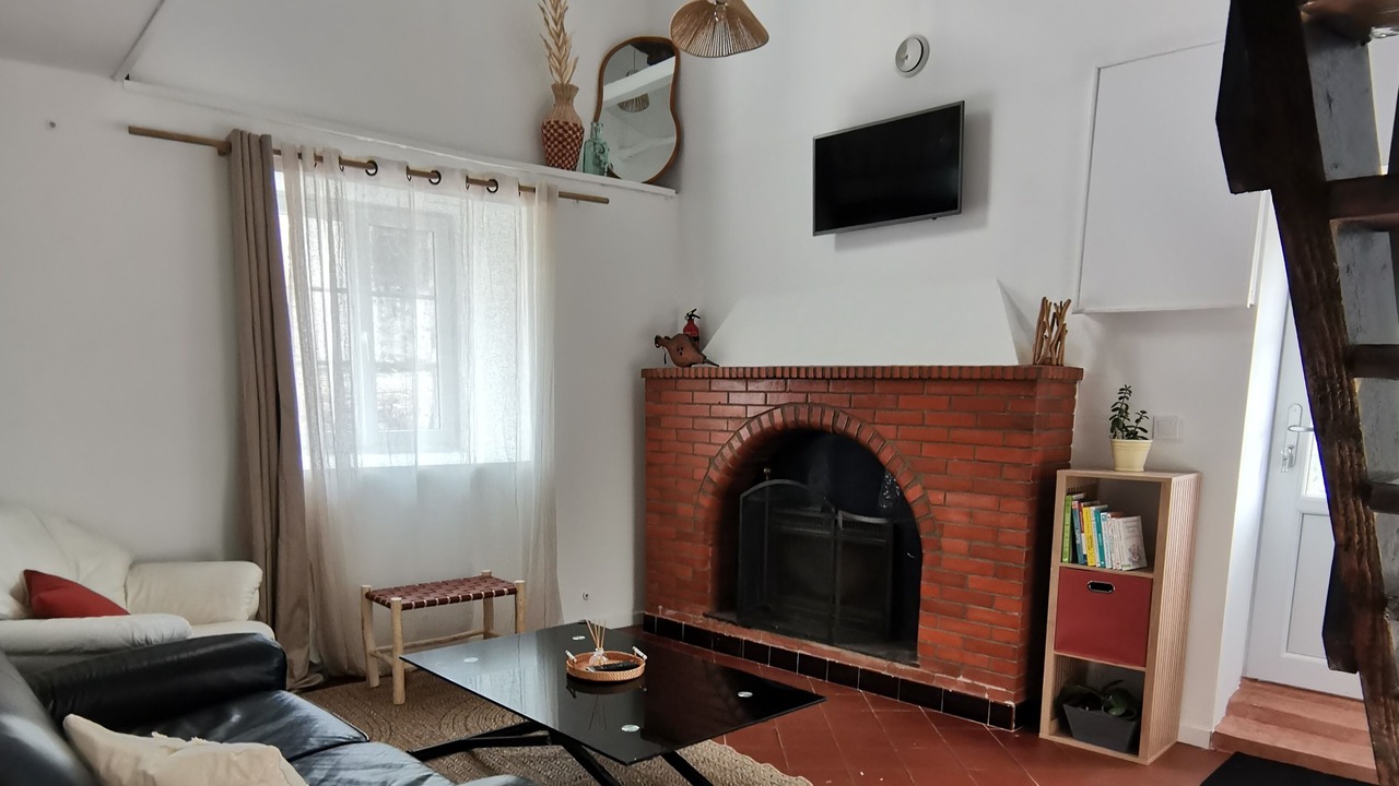 Photo of Livingroom in Coulgens