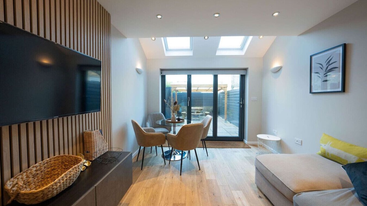 Photo of Livingroom in Cambridge