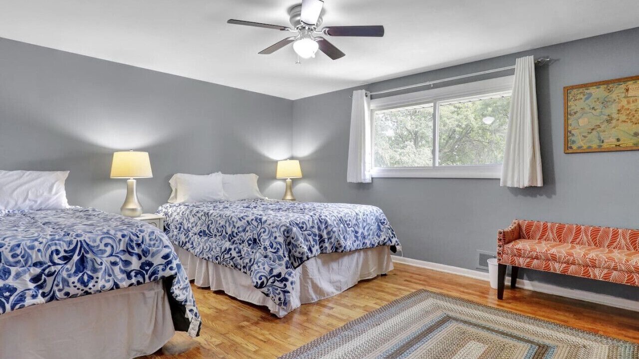 Photo of Bedroom in Lansing