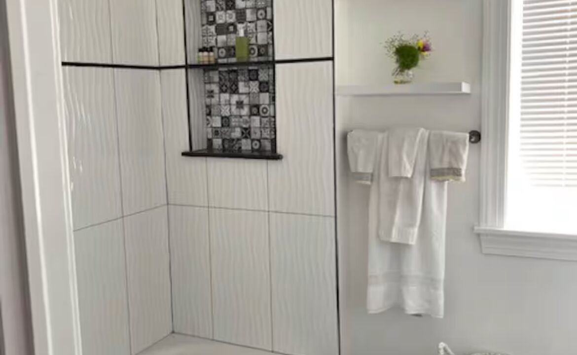 Photo of Bathroom in Brewerytown