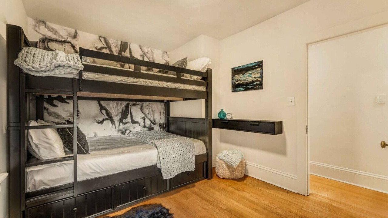 Photo of Bedroom in Stroudsburg