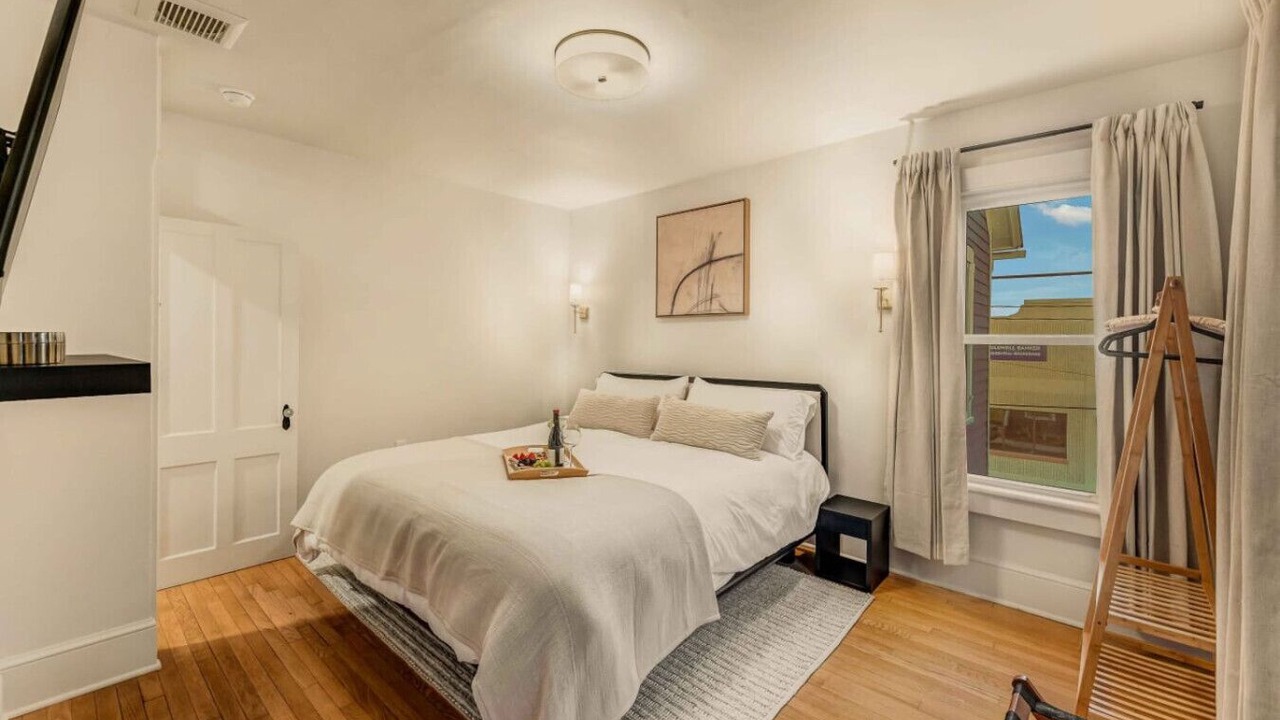 Photo of Bedroom in Stroudsburg