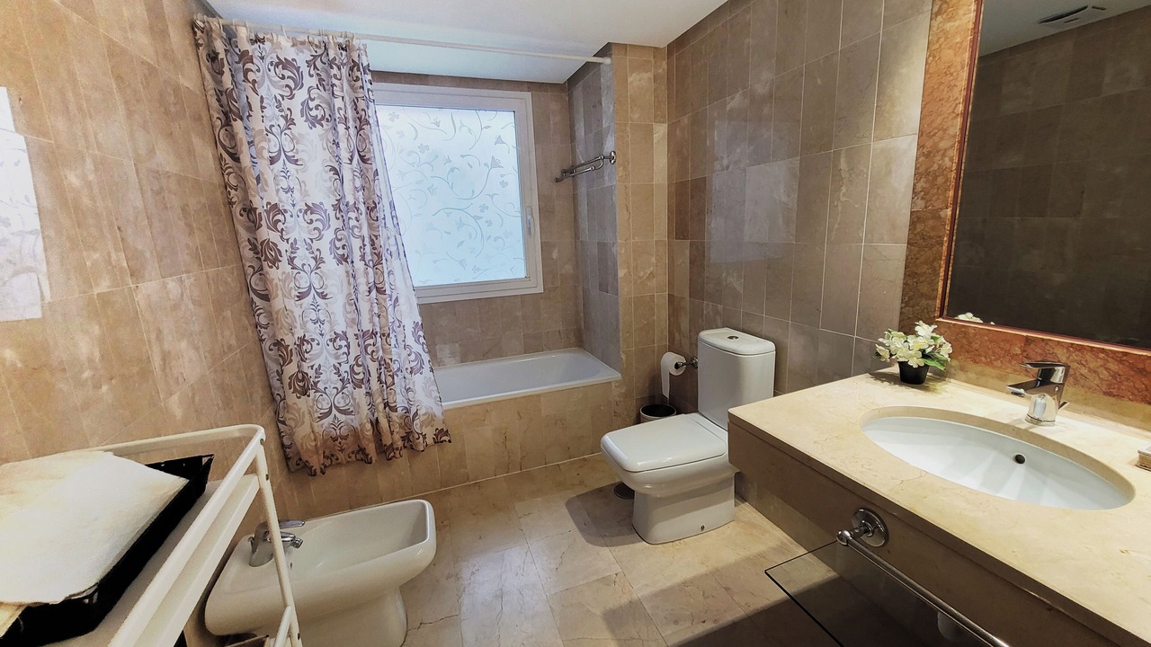 Photo of Bathroom in Atalaya-Isdabe