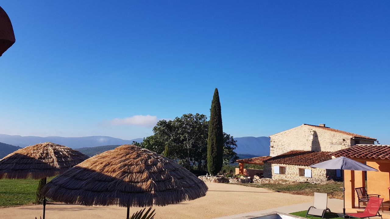 Photo of Outdoor in Sainte-Croix-a-Lauze