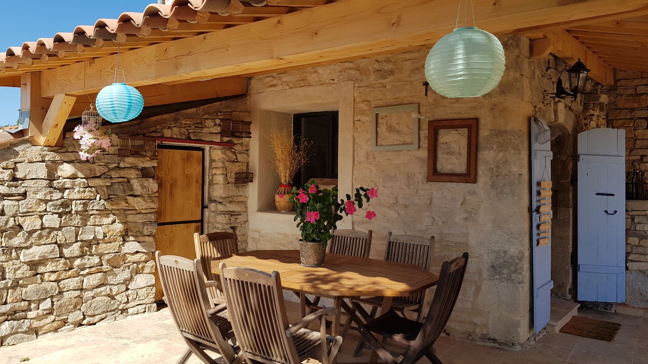 Photo of Outdoor in Sainte-Croix-a-Lauze