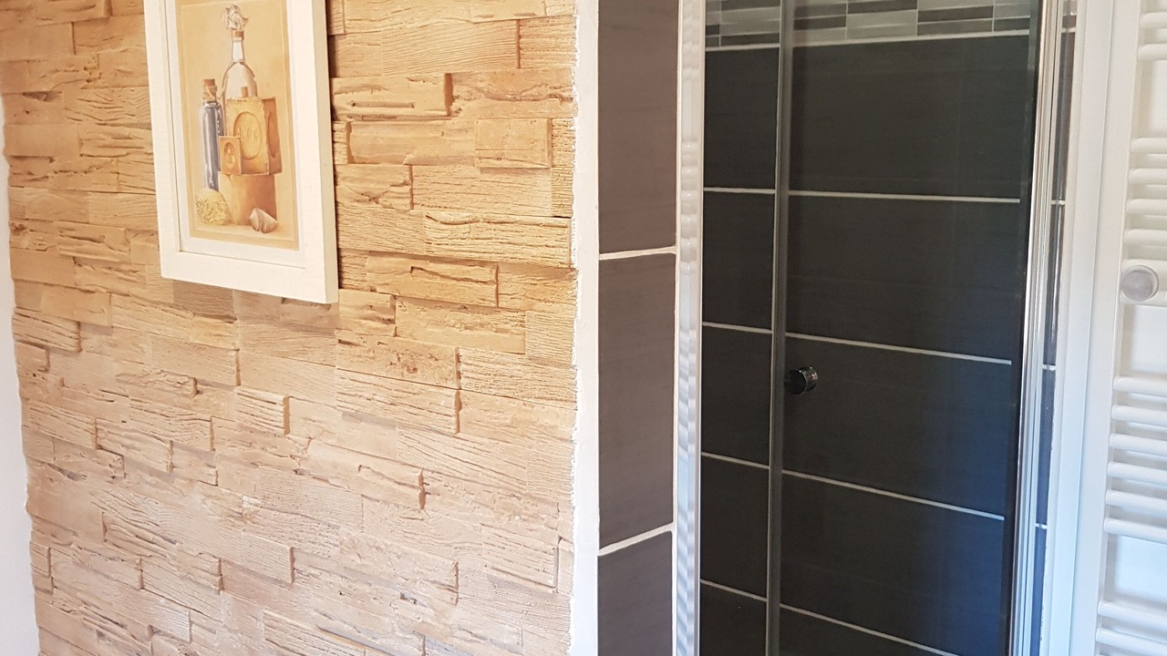 Photo of Bathroom in Sainte-Croix-a-Lauze