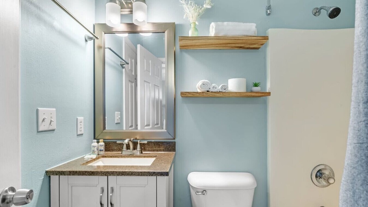 Photo of Bathroom in Fort Morgan