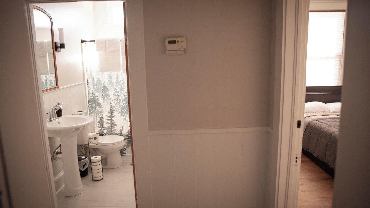 Photo of Bathroom in Morgan City