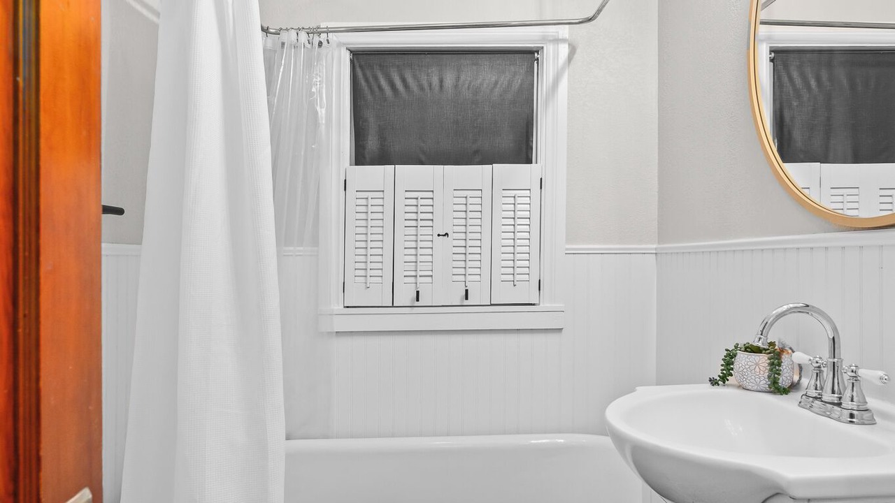 Photo of Bathroom in Paris